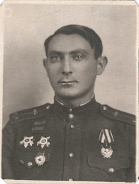 Герой ВОВ Роман Розум