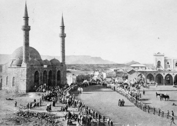 Арабские войска перед капитулировавшей Мединой, 1919 год