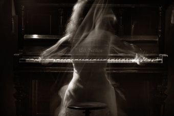 Девочка музыка стихи