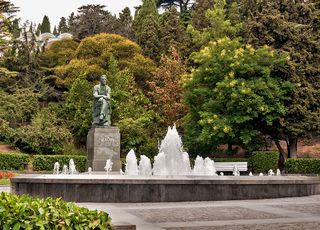 Стихи о Чехове в Ялте