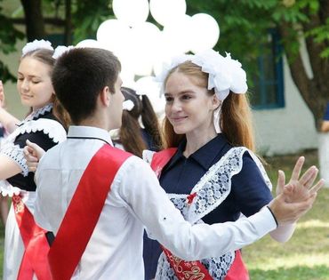 Школьный вальс песня