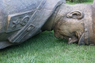 Пьедестал в стихах