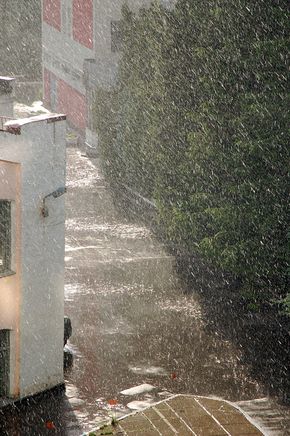 Стихи дождь стучит