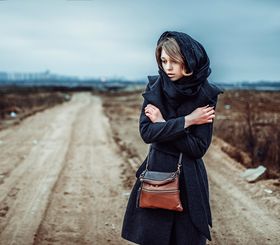 Ты чужая стих